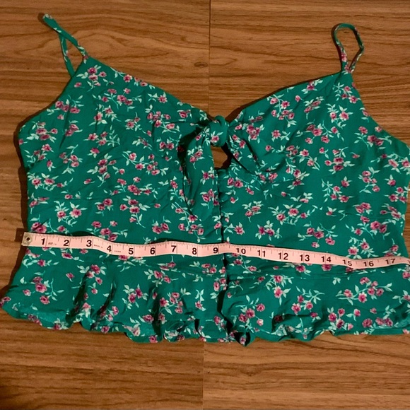 NWOT American Eagle green floral blouse cami - Picture 7 of 11